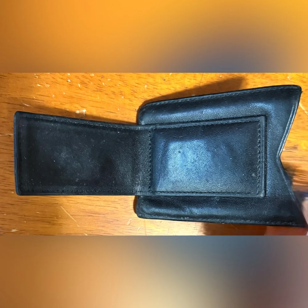 TUMI Original Vintage Genuine Leather Money Clip-Card Holder